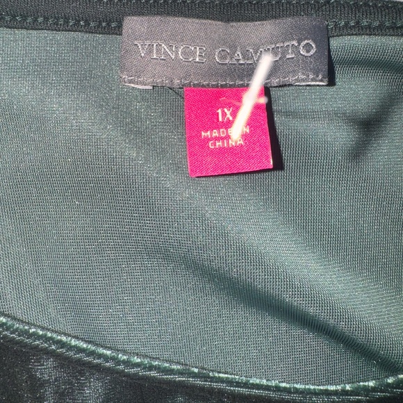 Vince Camuto Forest Green midi Long Sleeve Dress - Picture 2 of 4